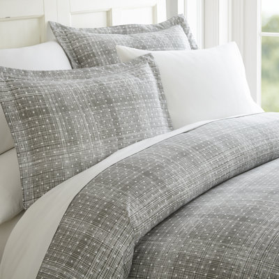 Highland Dunes Youmans Modern Duvet Cannella Sea Life Serenade Duvet Cover